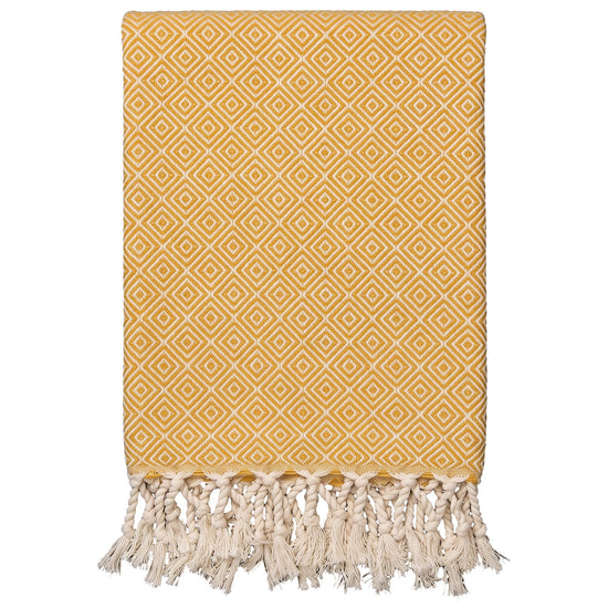 XXL hamamdoek plaid Diamond mustard yellow - vrijstaand